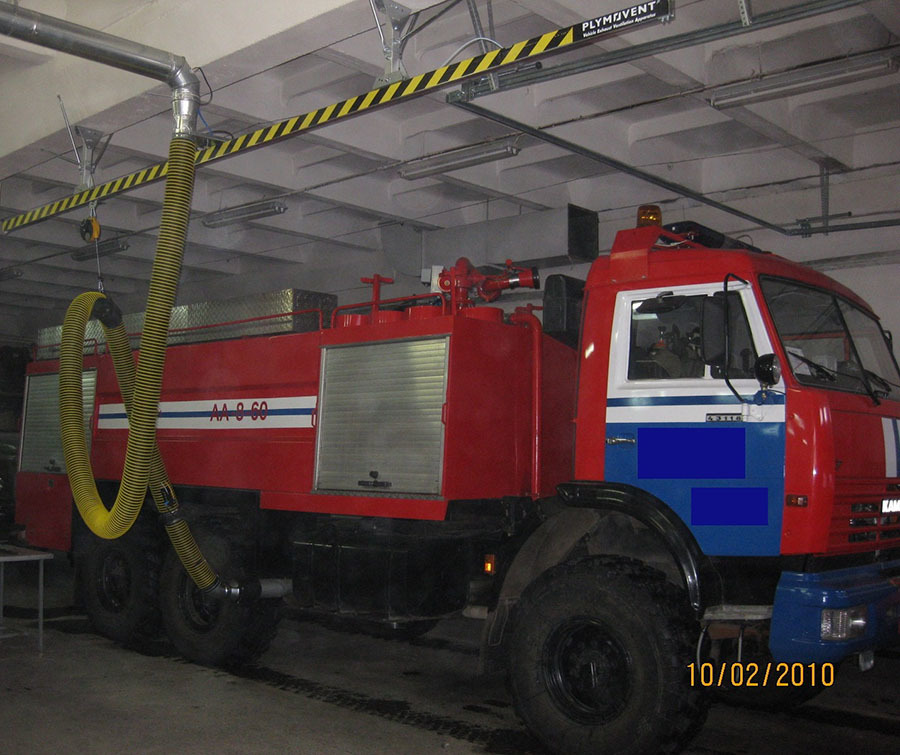 <span style="font-weight: bold; font-style: italic;">системы удаления выхлопных газов (СУВГ) от любого типа автотранспорта&nbsp;</span>